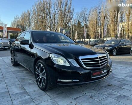 Мерседес Е-Класс, объемом двигателя 2.1 л и пробегом 298 тыс. км за 11900 $, фото 9 на Automoto.ua