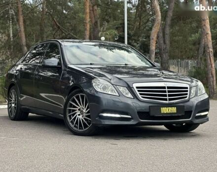 Мерседес Е-Класс, объемом двигателя 2.1 л и пробегом 293 тыс. км за 11500 $, фото 5 на Automoto.ua