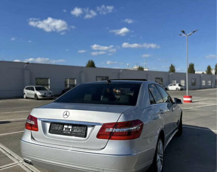 Мерседес Е-Клас, об'ємом двигуна 0 л та пробігом 250 тис. км за 10700 $, фото 3 на Automoto.ua