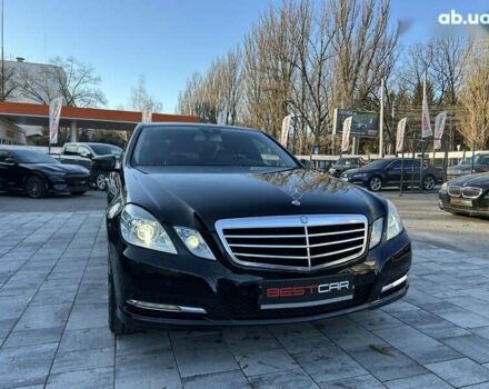 Мерседес Е-Класс, объемом двигателя 2.1 л и пробегом 298 тыс. км за 11900 $, фото 6 на Automoto.ua