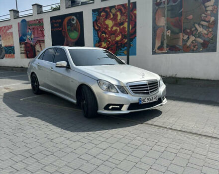 Мерседес Е-Клас, об'ємом двигуна 3 л та пробігом 260 тис. км за 14900 $, фото 2 на Automoto.ua