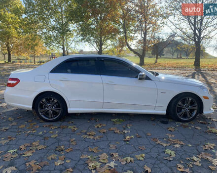 Мерседес Е-Класс, объемом двигателя 3.5 л и пробегом 270 тыс. км за 12900 $, фото 8 на Automoto.ua