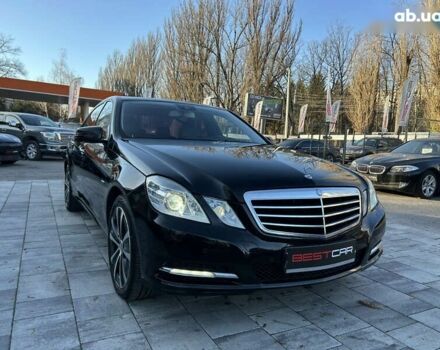 Мерседес Е-Класс, объемом двигателя 2.1 л и пробегом 298 тыс. км за 11900 $, фото 8 на Automoto.ua