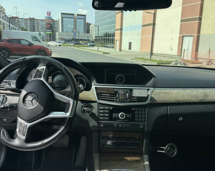 Мерседес Е-Клас, об'ємом двигуна 3 л та пробігом 260 тис. км за 14900 $, фото 6 на Automoto.ua