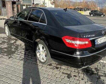Мерседес Е-Класс, объемом двигателя 0 л и пробегом 225 тыс. км за 15000 $, фото 17 на Automoto.ua