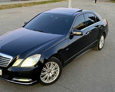 Мерседес Е-Клас, об'ємом двигуна 2.2 л та пробігом 258 тис. км за 12500 $, фото 12 на Automoto.ua