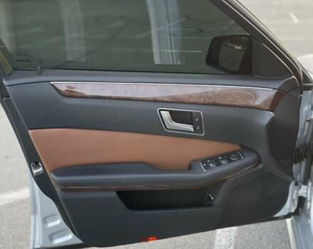 Мерседес Е-Класс, объемом двигателя 2.14 л и пробегом 319 тыс. км за 13500 $, фото 12 на Automoto.ua