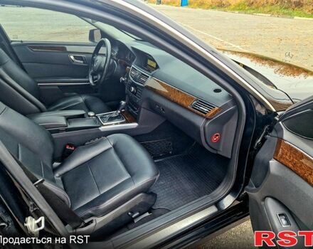 Мерседес Е-Клас, об'ємом двигуна 1.8 л та пробігом 224 тис. км за 10500 $, фото 10 на Automoto.ua