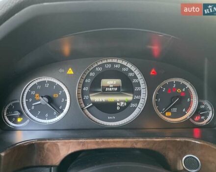 Мерседес Е-Класс, объемом двигателя 2.14 л и пробегом 319 тыс. км за 13500 $, фото 24 на Automoto.ua