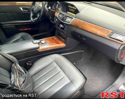 Мерседес Е-Клас, об'ємом двигуна 2.2 л та пробігом 258 тис. км за 12500 $, фото 11 на Automoto.ua