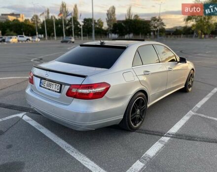 Мерседес Е-Класс, объемом двигателя 2.14 л и пробегом 319 тыс. км за 13500 $, фото 6 на Automoto.ua