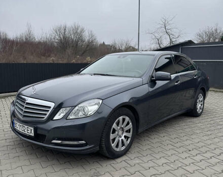 Мерседес Е-Класс, объемом двигателя 2.1 л и пробегом 134 тыс. км за 12800 $, фото 1 на Automoto.ua