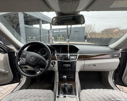 Мерседес Е-Класс, объемом двигателя 2.1 л и пробегом 134 тыс. км за 12800 $, фото 10 на Automoto.ua