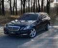 Мерседес Е-Класс, объемом двигателя 2.1 л и пробегом 298 тыс. км за 9900 $, фото 1 на Automoto.ua