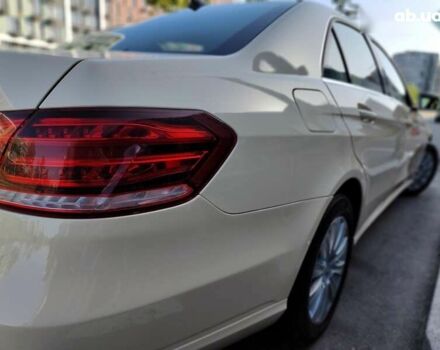 Мерседес Е-Класс, объемом двигателя 2.2 л и пробегом 450 тыс. км за 9990 $, фото 18 на Automoto.ua