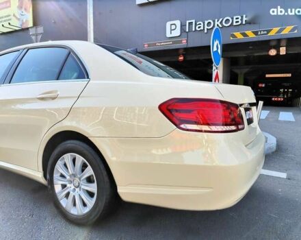 Мерседес Е-Класс, объемом двигателя 2.2 л и пробегом 450 тыс. км за 9990 $, фото 13 на Automoto.ua