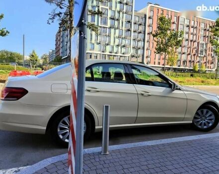 Мерседес Е-Класс, объемом двигателя 2.2 л и пробегом 450 тыс. км за 9990 $, фото 23 на Automoto.ua