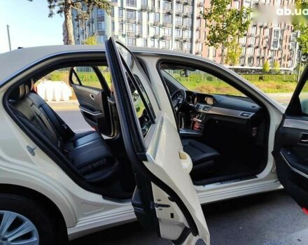 Мерседес Е-Класс, объемом двигателя 2.2 л и пробегом 450 тыс. км за 9990 $, фото 22 на Automoto.ua