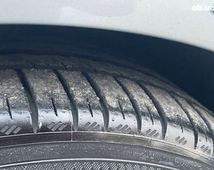 Мерседес Е-Класс, объемом двигателя 2 л и пробегом 175 тыс. км за 18490 $, фото 23 на Automoto.ua