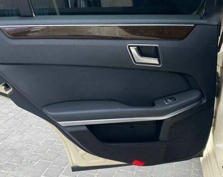 Мерседес Е-Класс, объемом двигателя 2.1 л и пробегом 471 тыс. км за 8500 $, фото 25 на Automoto.ua