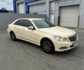 Мерседес Е-Класс, объемом двигателя 2.1 л и пробегом 300 тыс. км за 10800 $, фото 2 на Automoto.ua