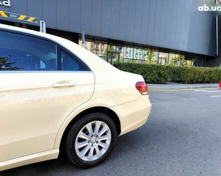 Мерседес Е-Класс, объемом двигателя 2.2 л и пробегом 450 тыс. км за 9990 $, фото 6 на Automoto.ua