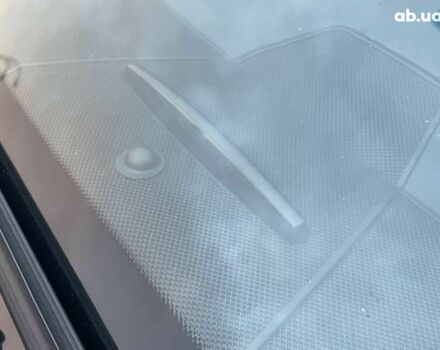 Мерседес Е-Класс, объемом двигателя 2 л и пробегом 175 тыс. км за 18490 $, фото 27 на Automoto.ua