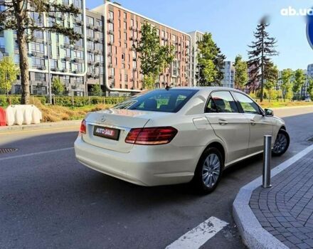 Мерседес Е-Класс, объемом двигателя 2.2 л и пробегом 450 тыс. км за 9990 $, фото 24 на Automoto.ua