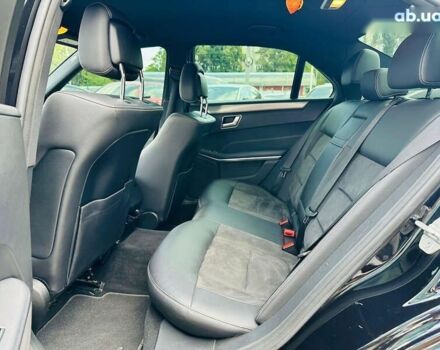Мерседес Е-Класс, объемом двигателя 2.1 л и пробегом 272 тыс. км за 17500 $, фото 9 на Automoto.ua
