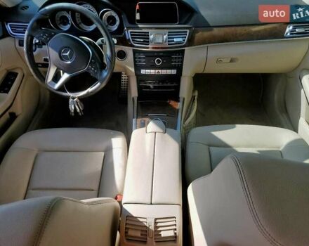 Мерседес Е-Класс, объемом двигателя 1.99 л и пробегом 115 тыс. км за 4000 $, фото 7 на Automoto.ua