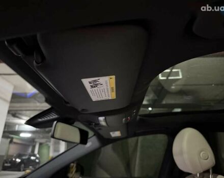 Мерседес Е-Класс, объемом двигателя 2 л и пробегом 83 тыс. км за 28900 $, фото 27 на Automoto.ua