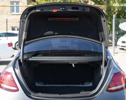 Мерседес Е-Класс, объемом двигателя 2 л и пробегом 80 тыс. км за 28900 $, фото 11 на Automoto.ua