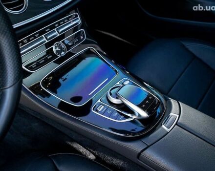 Мерседес Е-Класс, объемом двигателя 2 л и пробегом 80 тыс. км за 28900 $, фото 19 на Automoto.ua