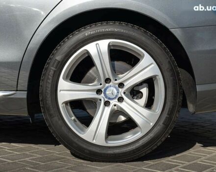 Мерседес Е-Класс, объемом двигателя 2 л и пробегом 80 тыс. км за 28900 $, фото 10 на Automoto.ua