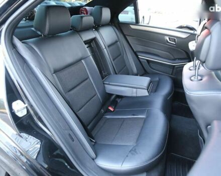 Мерседес Е-Класс, объемом двигателя 0 л и пробегом 163 тыс. км за 21000 $, фото 10 на Automoto.ua