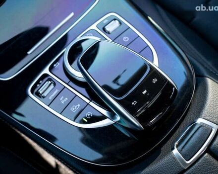 Мерседес Е-Класс, объемом двигателя 2 л и пробегом 80 тыс. км за 28900 $, фото 20 на Automoto.ua