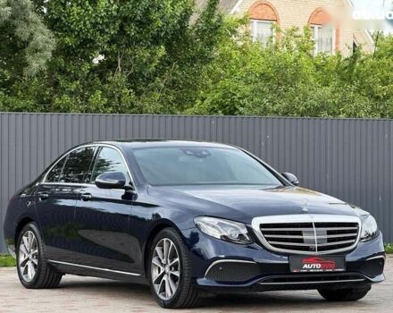 Мерседес Е-Класс, объемом двигателя 3 л и пробегом 317 тыс. км за 26499 $, фото 1 на Automoto.ua