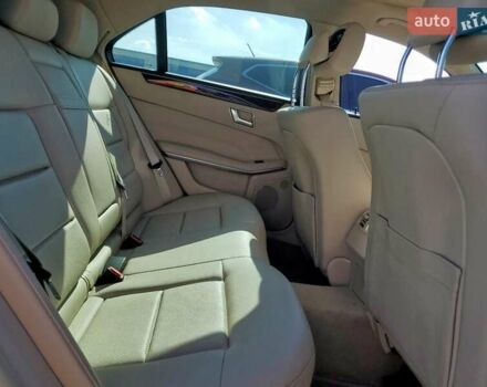 Мерседес Е-Класс, объемом двигателя 1.99 л и пробегом 115 тыс. км за 4000 $, фото 9 на Automoto.ua