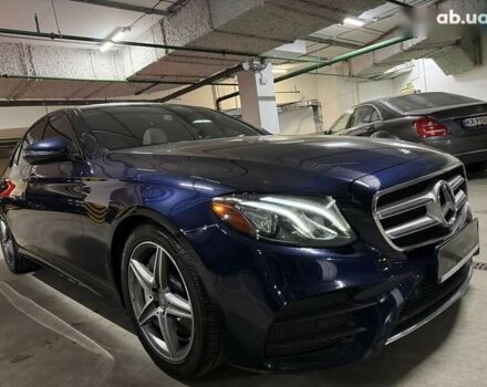 Мерседес Е-Класс, объемом двигателя 2 л и пробегом 83 тыс. км за 28900 $, фото 1 на Automoto.ua