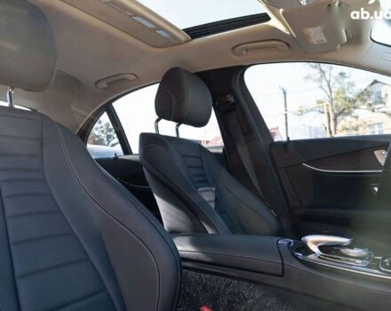 Мерседес Е-Класс, объемом двигателя 2 л и пробегом 80 тыс. км за 28900 $, фото 23 на Automoto.ua