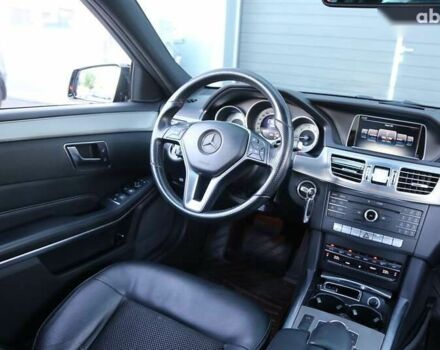 Мерседес Е-Класс, объемом двигателя 0 л и пробегом 163 тыс. км за 21000 $, фото 12 на Automoto.ua