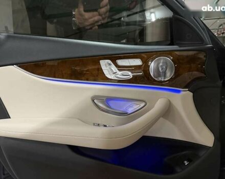 Мерседес Е-Класс, объемом двигателя 2 л и пробегом 83 тыс. км за 28900 $, фото 22 на Automoto.ua