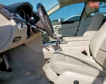 Мерседес Е-Класс, объемом двигателя 1.99 л и пробегом 115 тыс. км за 4000 $, фото 6 на Automoto.ua