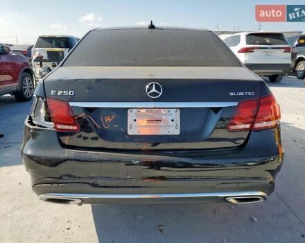 Мерседес Е-Класс, объемом двигателя 1.99 л и пробегом 115 тыс. км за 4000 $, фото 2 на Automoto.ua
