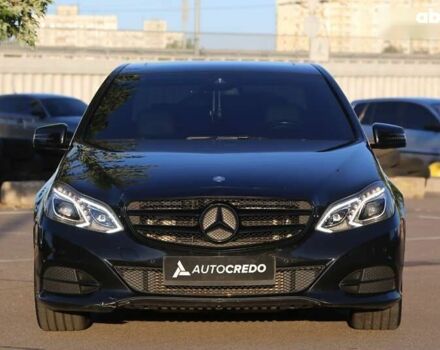 Мерседес Е-Класс, объемом двигателя 0 л и пробегом 163 тыс. км за 21000 $, фото 1 на Automoto.ua