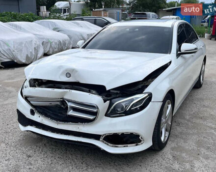 Мерседес Е-Клас, об'ємом двигуна 1.95 л та пробігом 150 тис. км за 20000 $, фото 2 на Automoto.ua
