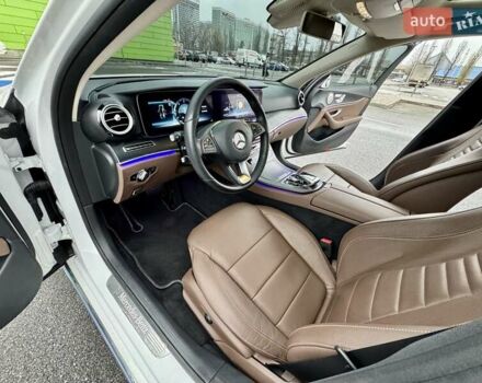 Мерседес Е-Класс, объемом двигателя 1.95 л и пробегом 99 тыс. км за 31900 $, фото 29 на Automoto.ua