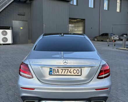 Мерседес Е-Клас, об'ємом двигуна 2.99 л та пробігом 99 тис. км за 40900 $, фото 10 на Automoto.ua