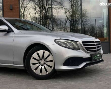 Мерседес Е-Класс, объемом двигателя 2 л и пробегом 360 тыс. км за 15990 $, фото 5 на Automoto.ua