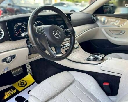 Мерседес Е-Класс, объемом двигателя 3 л и пробегом 42 тыс. км за 46400 $, фото 9 на Automoto.ua